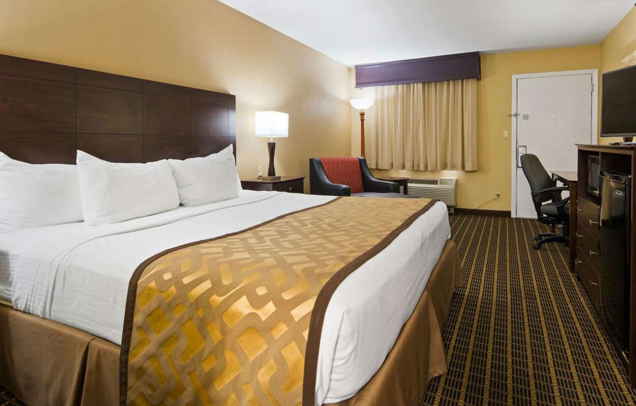 Best Western Green Tree Inn Кларксвилл Экстерьер фото