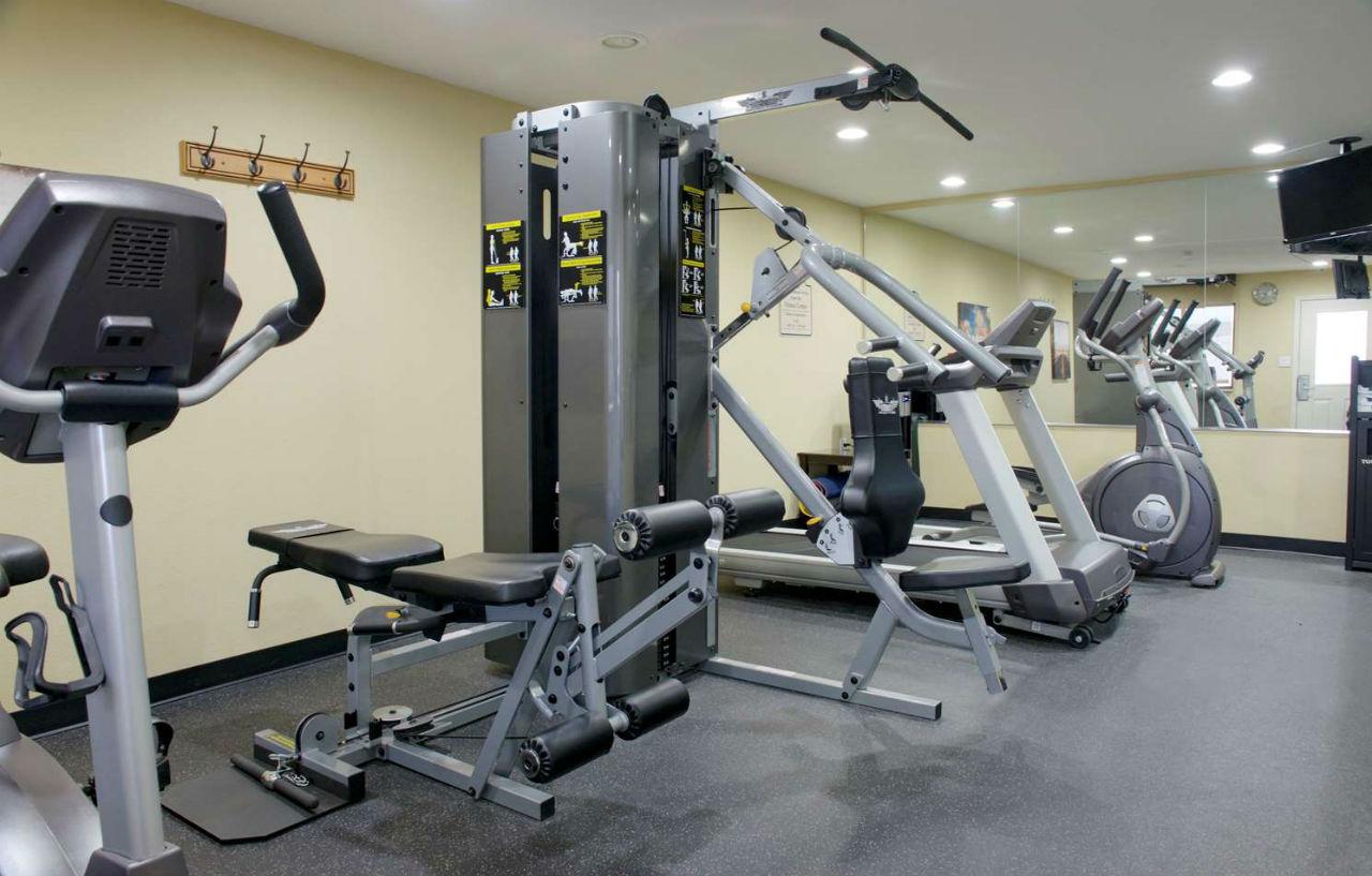 Best Western Green Tree Inn Кларксвилл Экстерьер фото
