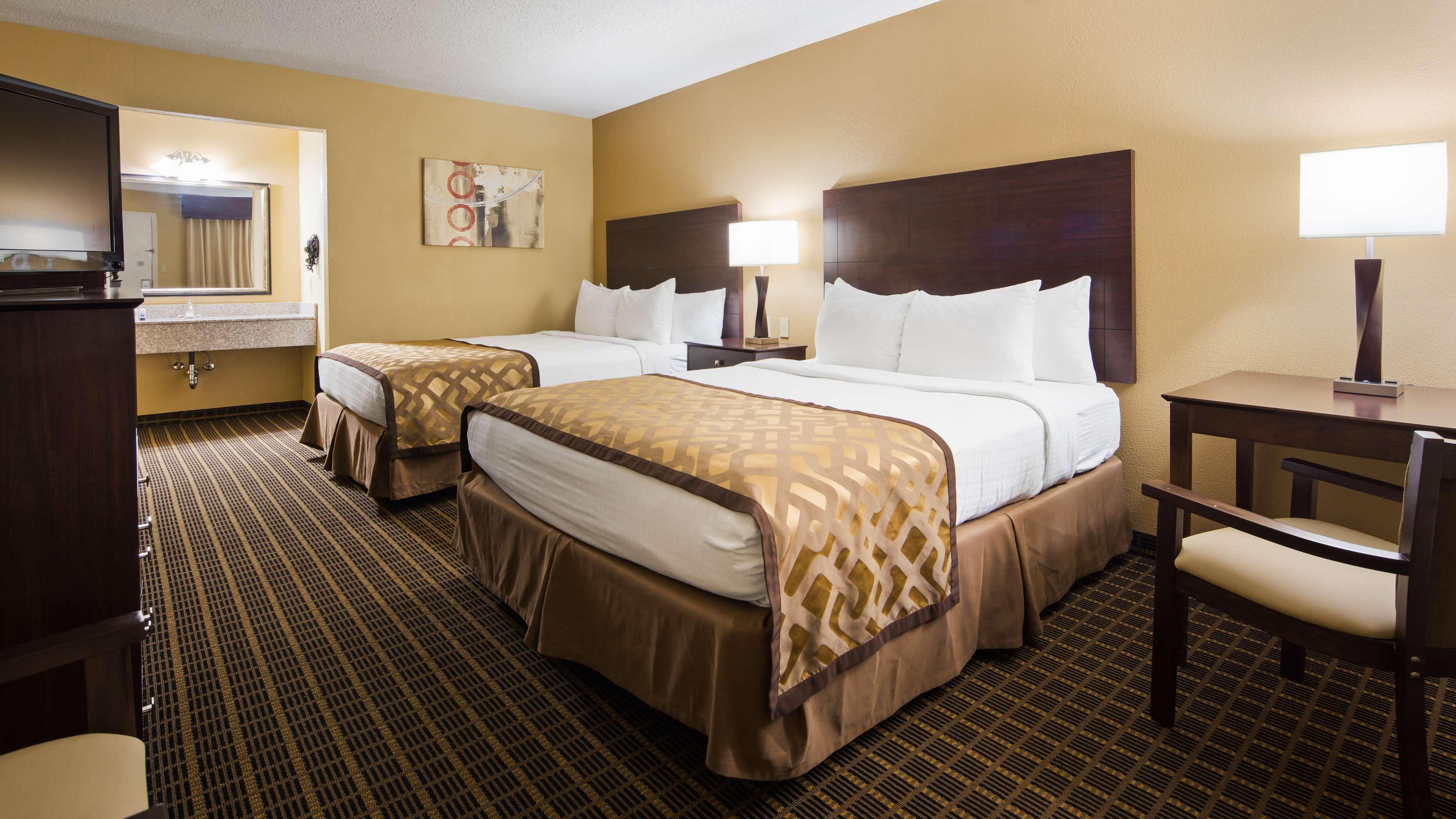 Best Western Green Tree Inn Кларксвилл Экстерьер фото