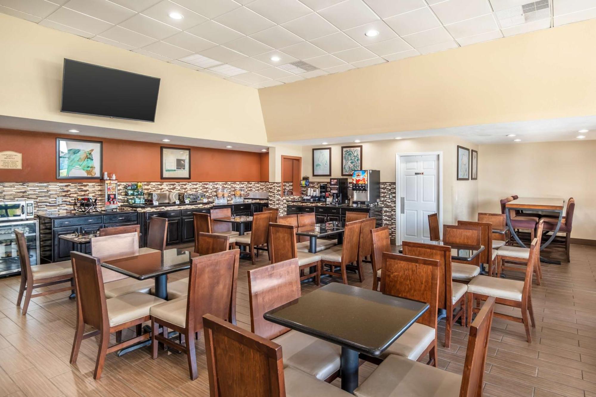 Best Western Green Tree Inn Кларксвилл Экстерьер фото